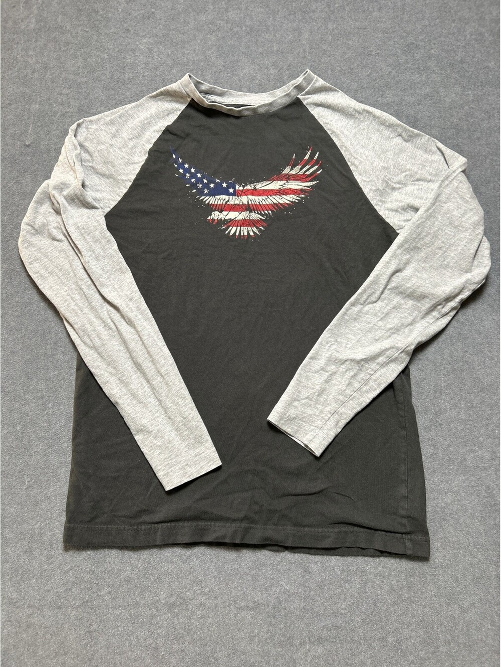 True Craft Eagle American Flag Raglan Long Sleeve Shirt Mens Small Patriotic USA